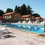 Aparthotel La Giurranda Country *