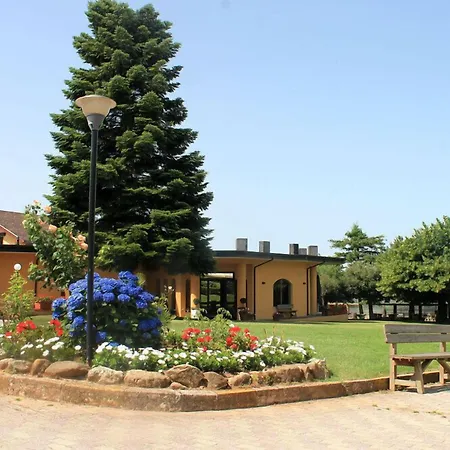 La Giurranda Country Aparthotel Platania