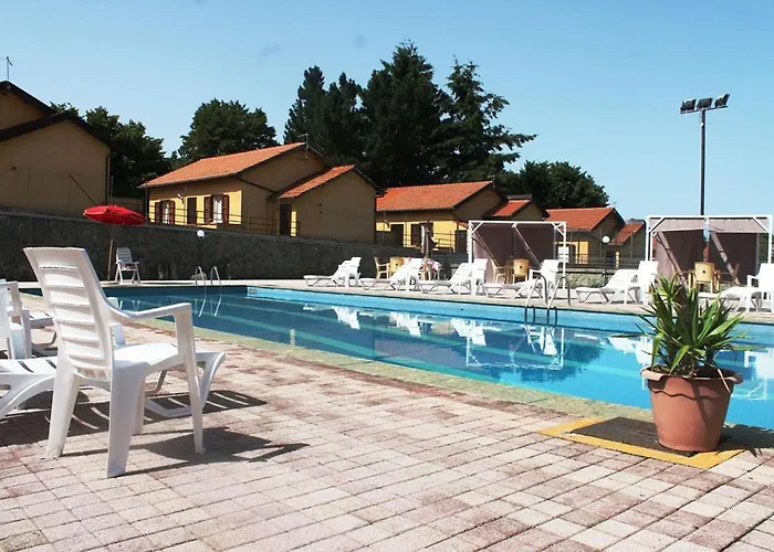 Aparthotel La Giurranda Country *