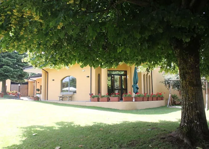 Aparthotel La Giurranda Country *