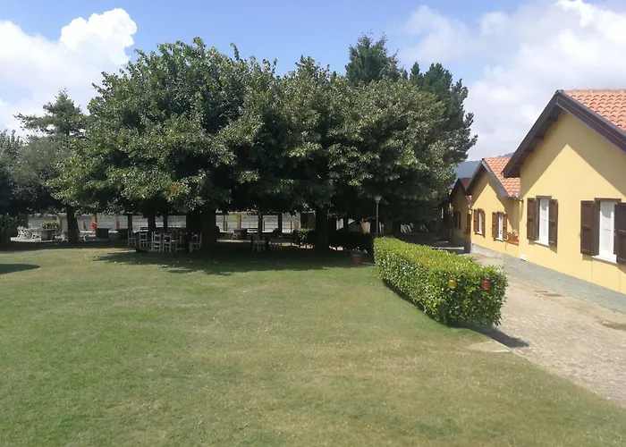 Aparthotel La Giurranda Country *